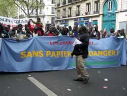 Demo zur Unterstützung der Travailleurs sans papiers am 1. Mai 2008