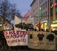 Protest nach Hausdurchsuchung in Freiburg am 26.10.2017: Billigung von Straftaten bei G20 Medienarbeit?