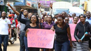 Die letzte von vielen Demonstrationen der streikenden Krankenschwestern Kenias am 30. Oktober 2017 in Nairobi