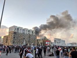 Beirut: Das Finanzminsterium brennt am 8.8.2020