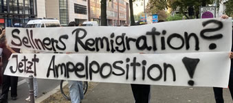 "Remigration - nun Ampelposition". Demo für das Recht auf Asyl, die Verteidigung der Menschenrechte und gegen das „Sicherheitspaket“ vor der SPD-Zentrale in Berlin am 17.9.2024 (IL Berlin)